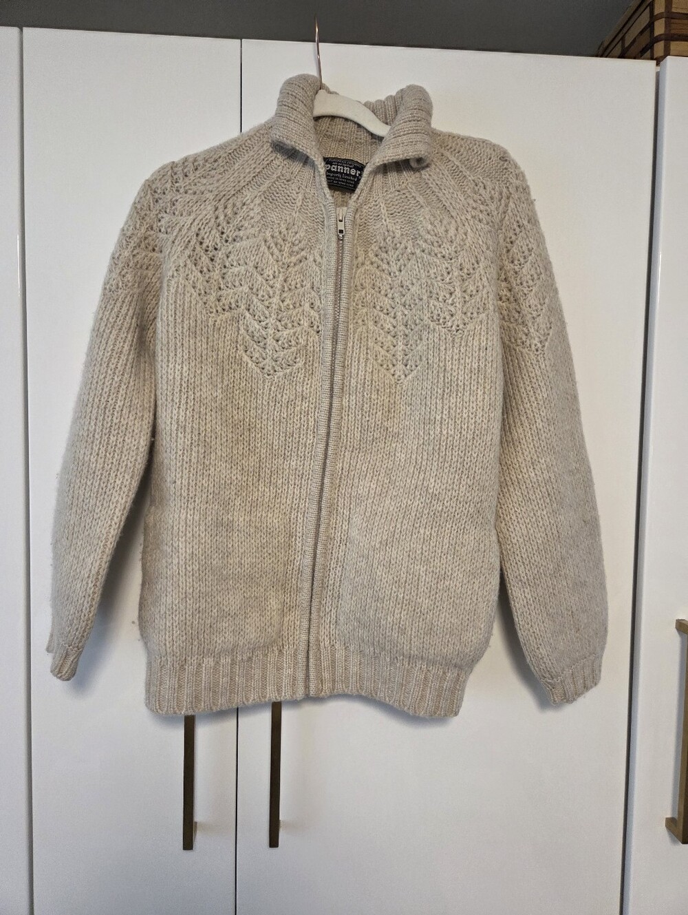 Vintage Spanner Imports Limited Pure New Wool Zip Up Cardigan